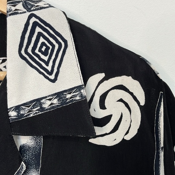 Ulla Popken Womens Size 20 Top Black White Tribal Print Artsy Funky Boho - Picture 4 of 12